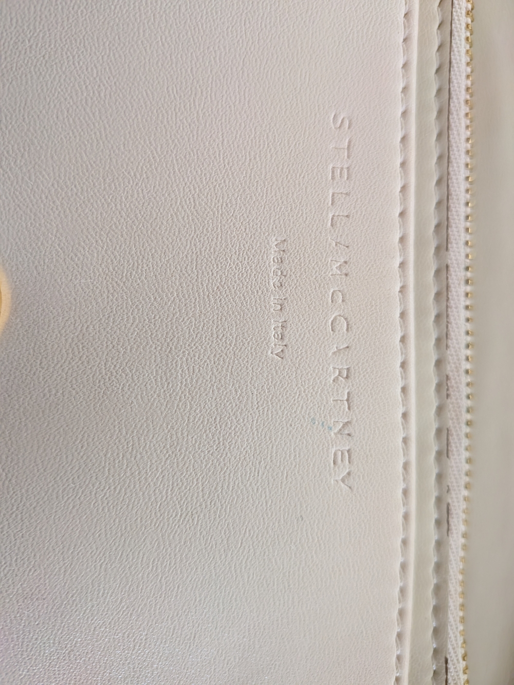 Stella McCartney White Perforated Logo Crossbody Bag with Branded Strap - Picture 4 of 11
